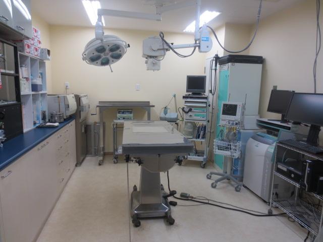 手術室、レントゲン室