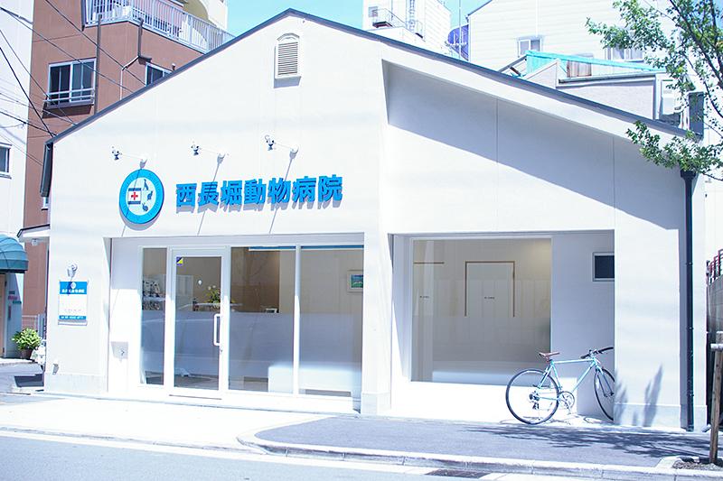 診察も手術もどんどん任せる方針。整形・泌尿器に強い病院