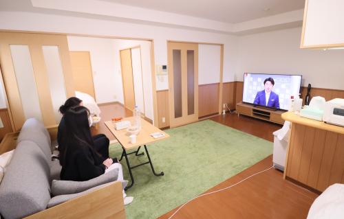 勤務4年目実績：32万～/月。賞与3カ月。サービス残業なし。