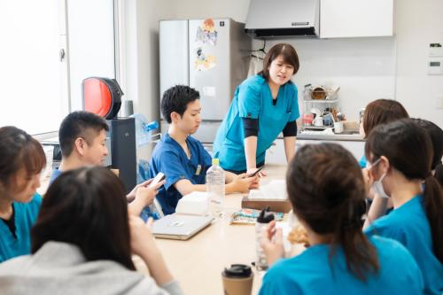 【動物看護師】完全週休二日制／賞与年2回／八王子市下柚木